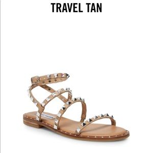 Steven Madden Travel sandals